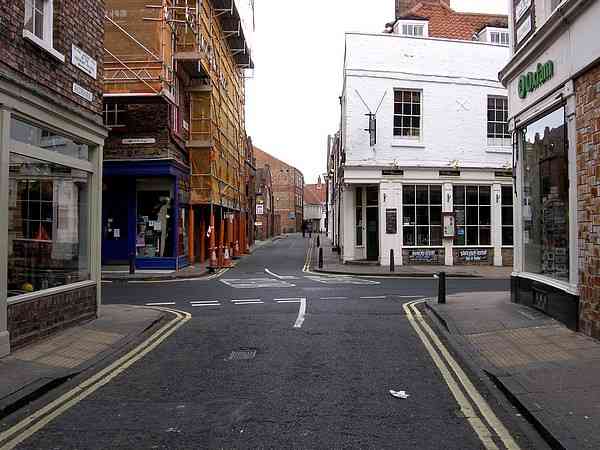 Looking towards Goodramgate.