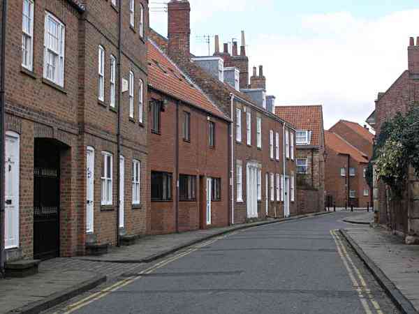 Looking towards Goodramgate.