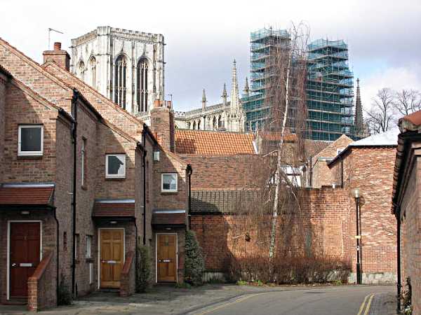 Looking towards Goodramgate.