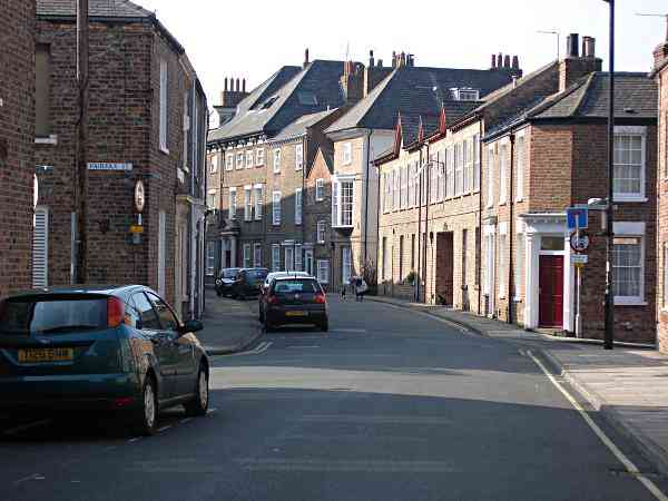 Looking towards Cromwell Road