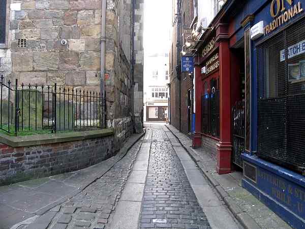 Looking towards Low Ousegate.