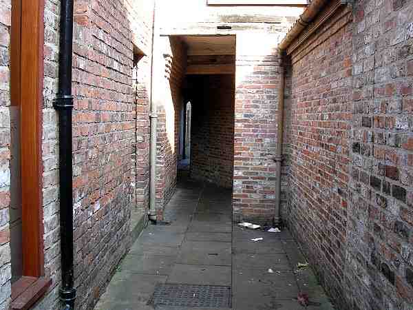 Heading towards Barley Hall and Stonegate.