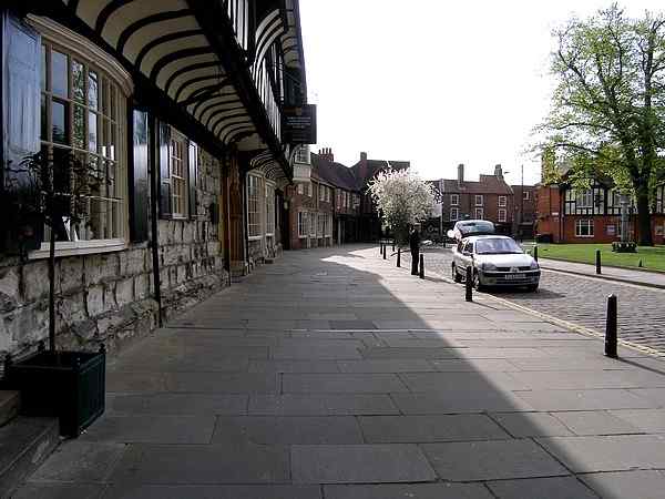Looking towards Goodramgate.