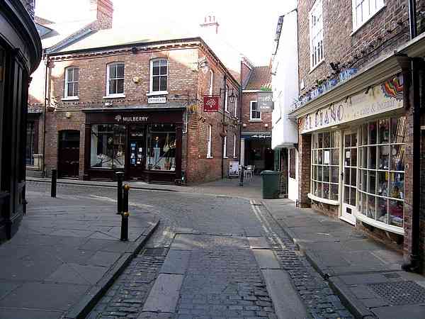 Looking towards Swinegate.