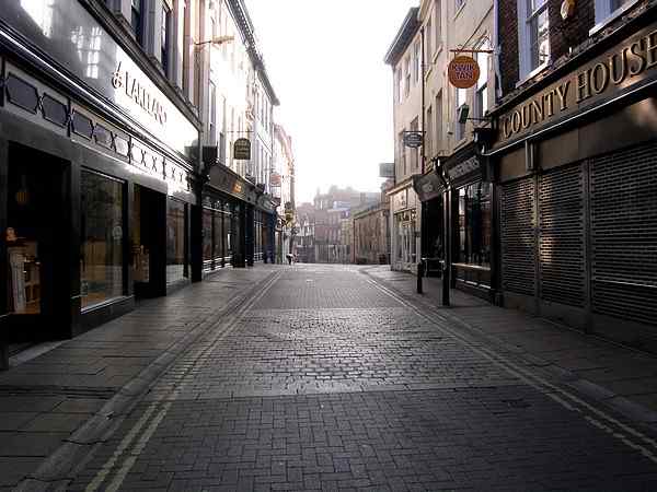 Looking north east towards Pavement.