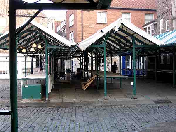 Little Shambles immediately in front, Newgate in the distance.
