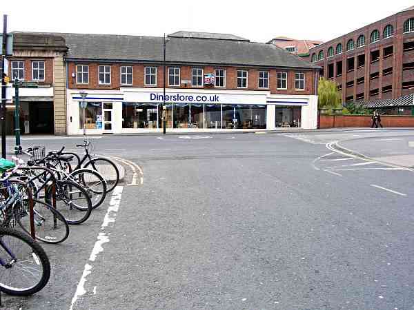 Looking towards Piccadilly.