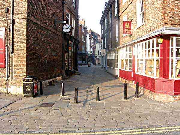 Looking towards Petergate.