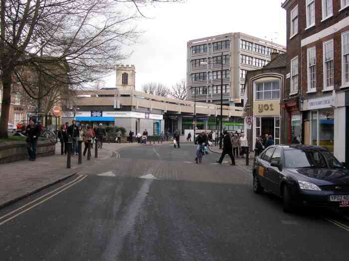 Looking towards Stonebow at a more busy time of day than the other Pavement views.