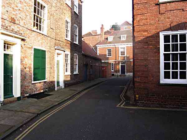 Looking towards Hole-in-the-Wall and Bootham Bar.
