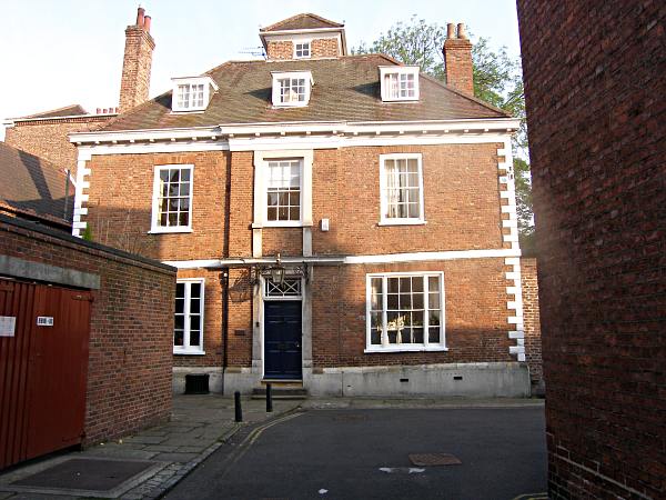 Looking towards Hole-in-the-Wall and Bootham Bar.