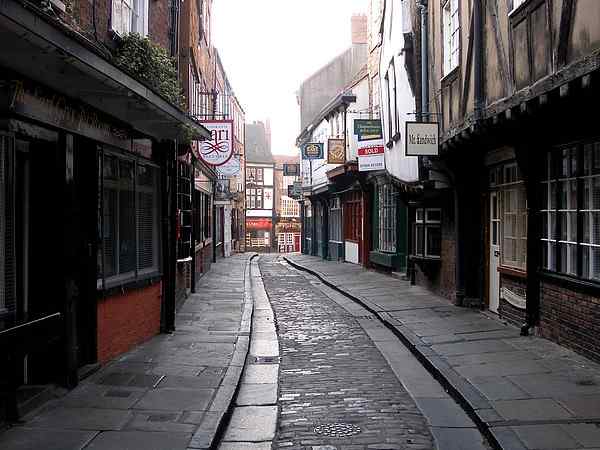 Looking South East towards Pavement.