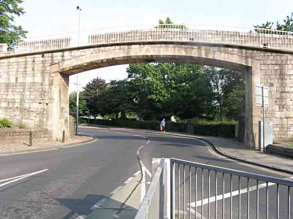 Looking towards Leeman Road.