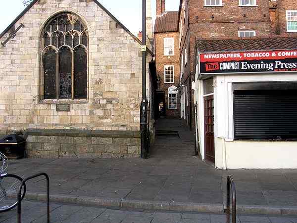 A short passage through to the Shambles.