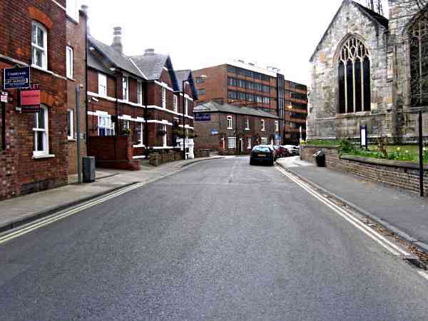 Looking towards Piccadilly.