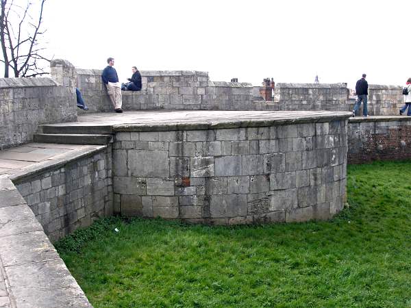 Looking towards Bitchdaughter Tower at the walls most southerly point.